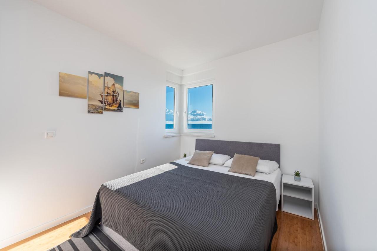 Blue Horizon Modern Ap By The Beach Novalja Exterior foto